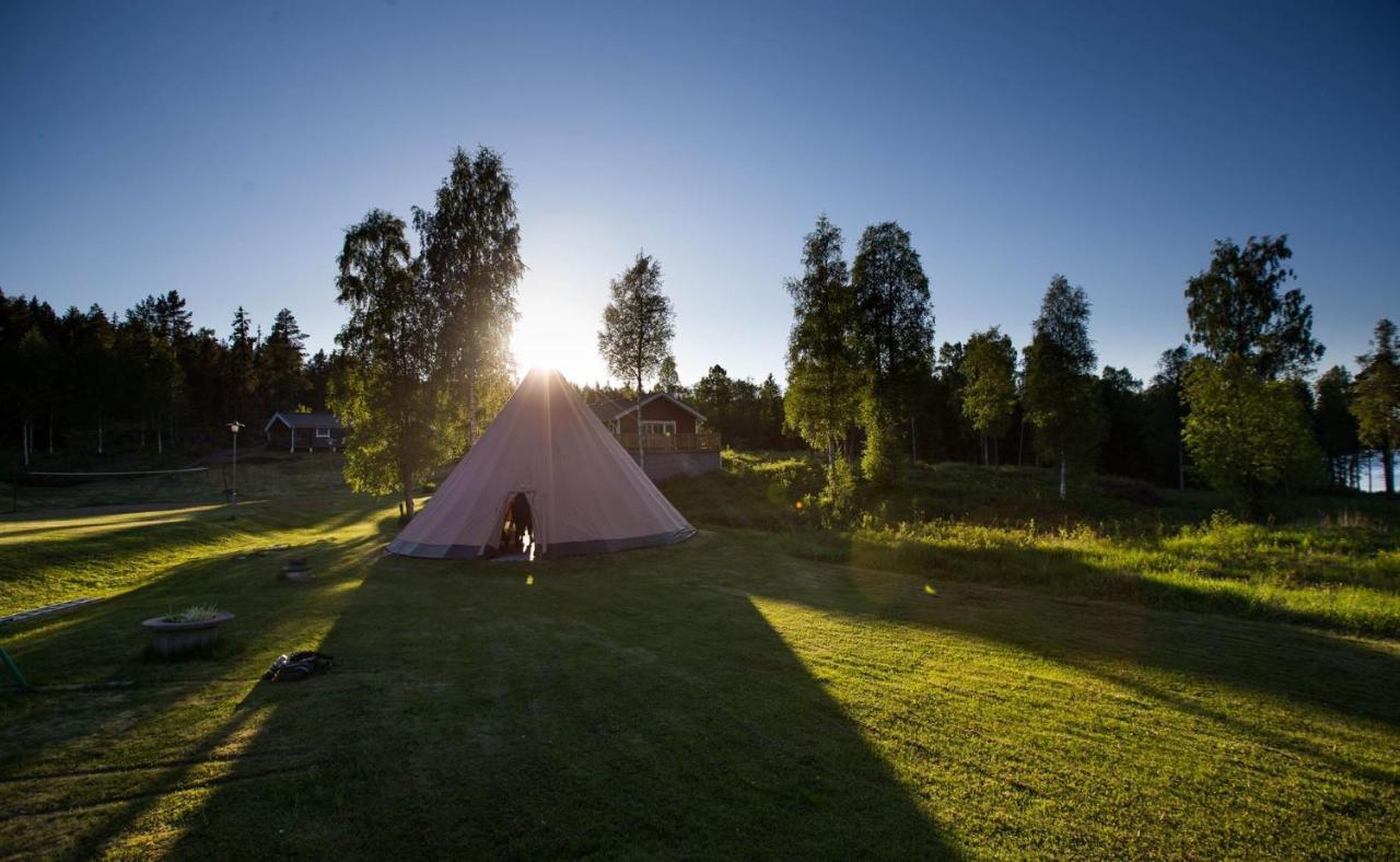 Ulvöhamn Ulvoe Lakeside Resort מראה חיצוני תמונה