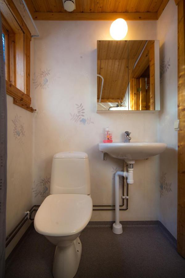 Ulvöhamn Ulvoe Lakeside Resort מראה חיצוני תמונה